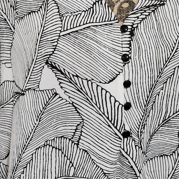 MELLODAY black & white leaf print lantern sleeve 3/4 button front blouse size XL - Picture 2 of 7